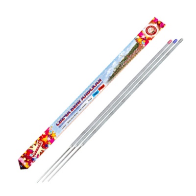 Триколор 650 мм. Бенгальские огни цветные купить в Сосногорске | sosnogorsk.salutsklad.ru